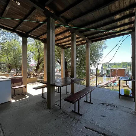 Kuca I Splav Na Reci Savi Σπίτι διακοπών